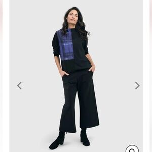 Alembika ESSENTIAL TEKBIKA CROP PANTS